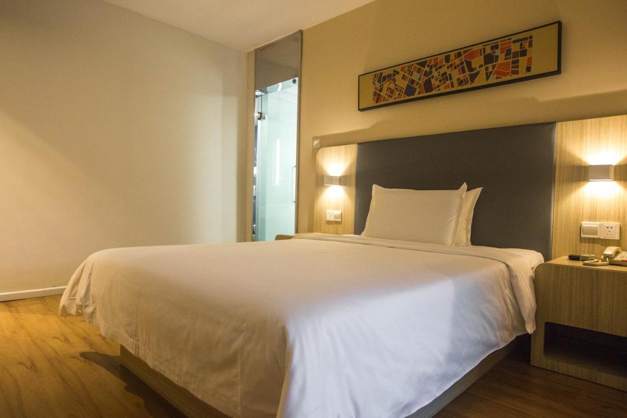 Hanting Premium Hotel Shanghai Plaza 66 Exterior photo